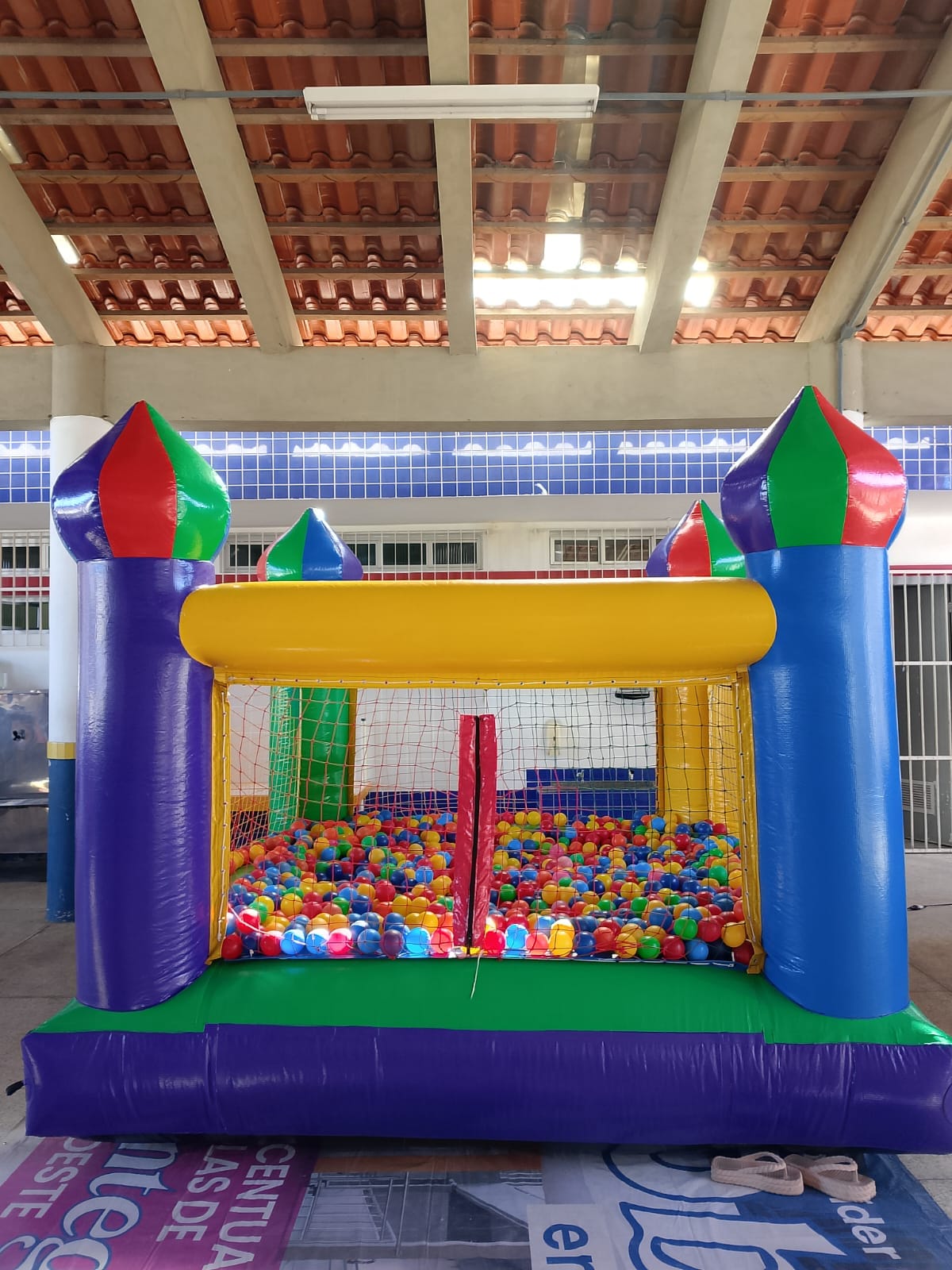 Aluguel de Piscina de Bolinha Inflável